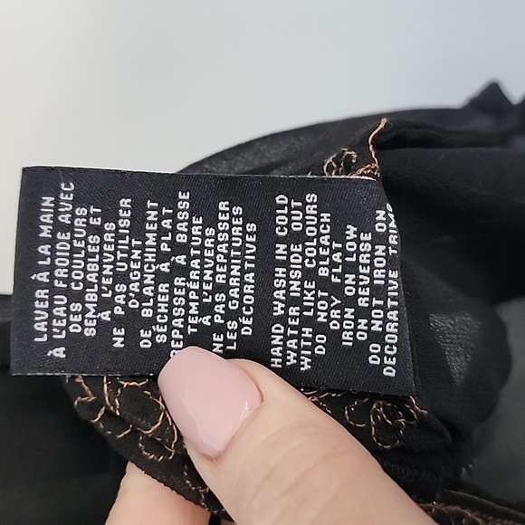 LE Chateau Black gold tunic top sheer medium blouse - Picture 6 of 7